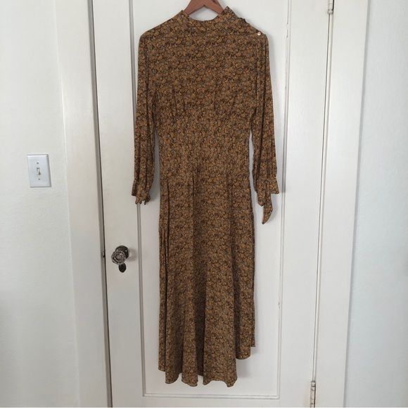 Dôen ‘Alda’ dress in Lady Emma floral 💛 - Picture 5 of 12